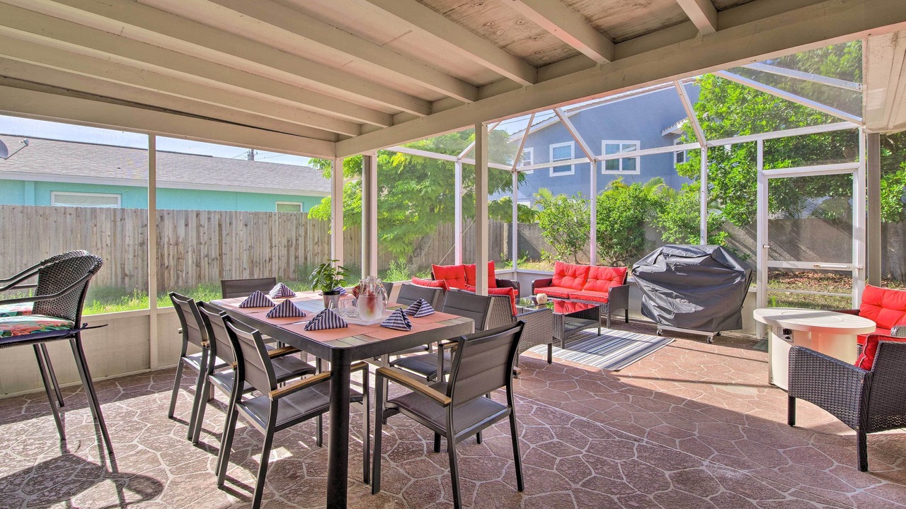 Photo of Outdoor in Golden Beach Estates