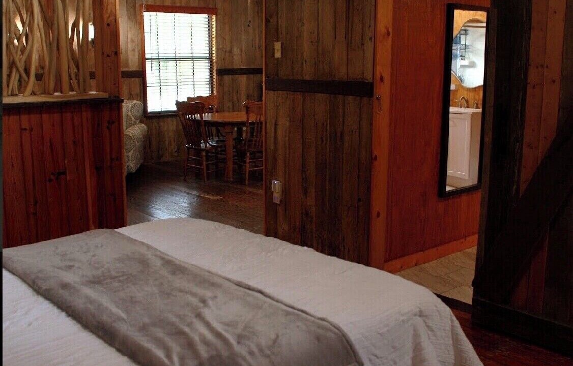 Photo of Bedroom in Gulf Breeze