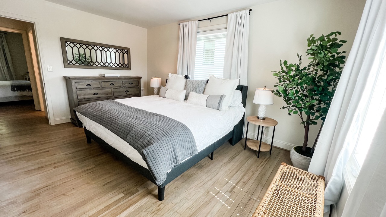 Photo of Bedroom in Homewood