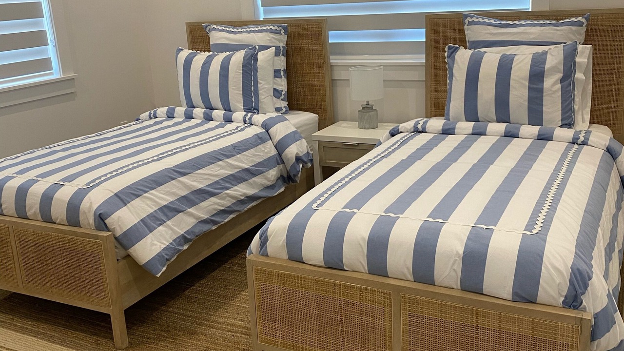 Photo of Bedroom in Venetian Shores