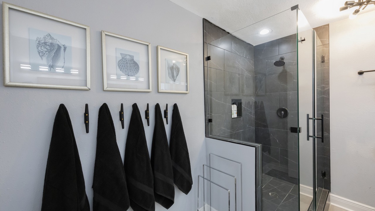 Photo of Bathroom in Bay Crest Park