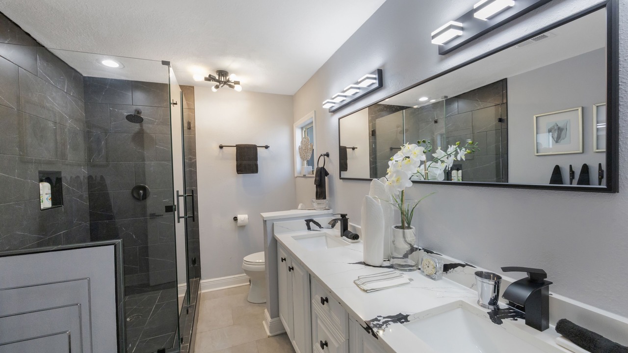 Photo of Bathroom in Bay Crest Park