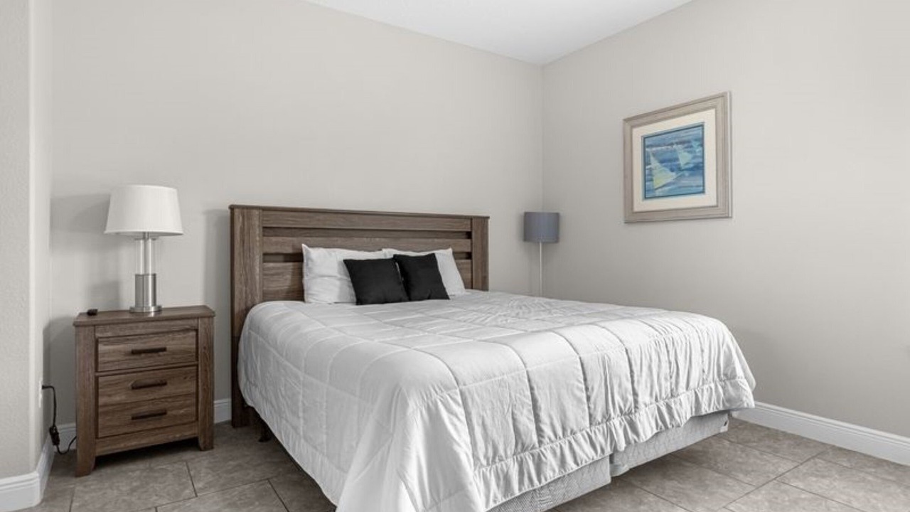 Photo of Bedroom in Sunridge Woods