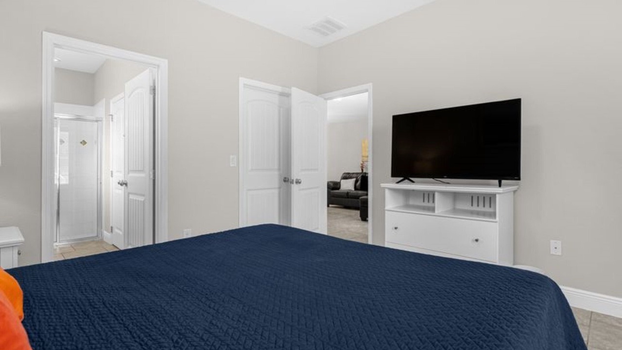 Photo of Bedroom in Sunridge Woods