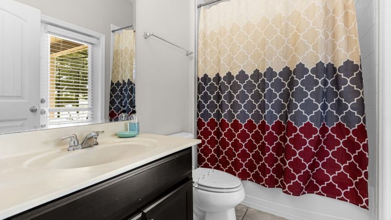 Photo of Bathroom in Sunridge Woods