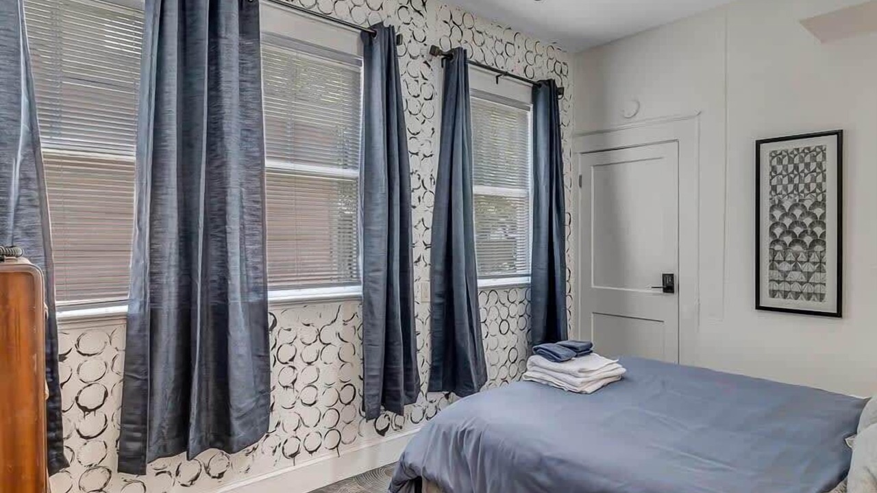 Photo of Bedroom in Urban Core