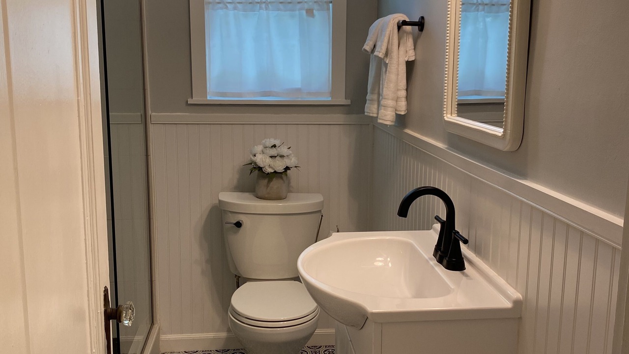 Photo of Bathroom in Pleasant Street