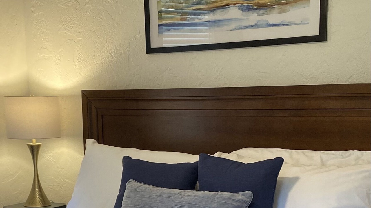 Photo of Bedroom in Pleasant Street