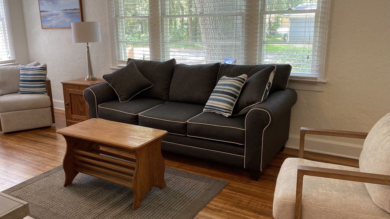 Photo of Livingroom in Pleasant Street