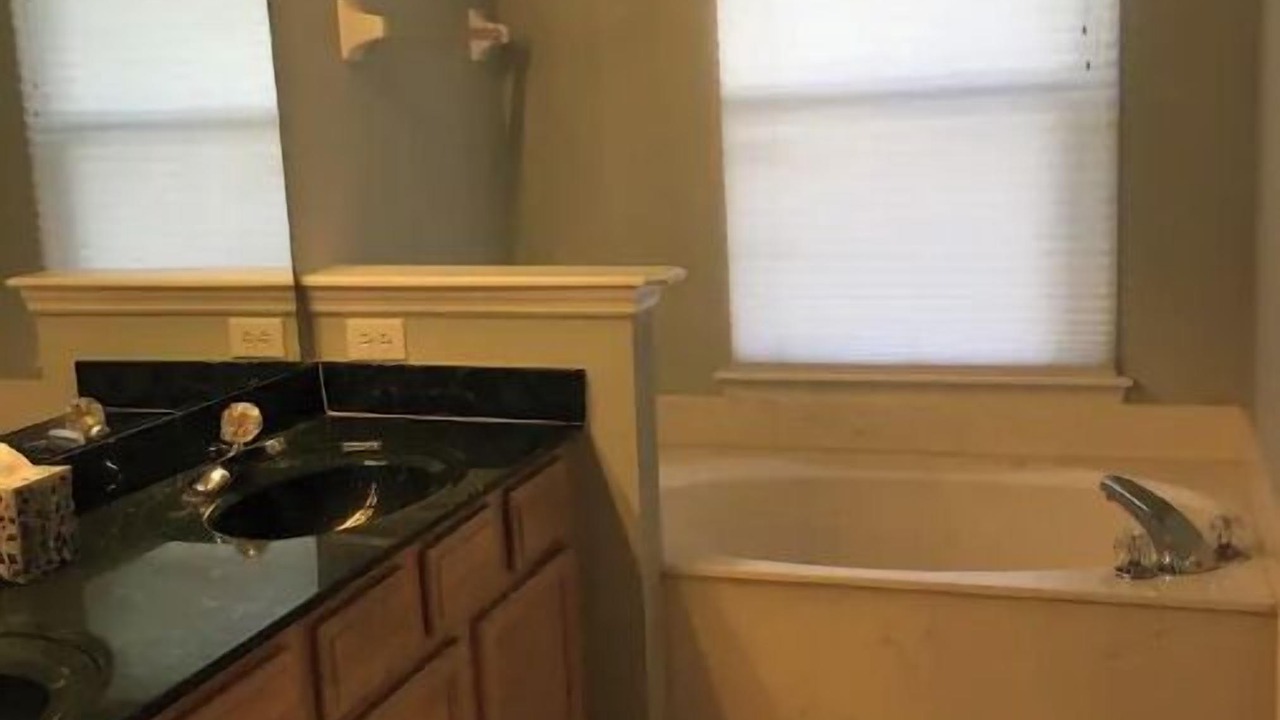 Photo of Bathroom in Green Cove Springs