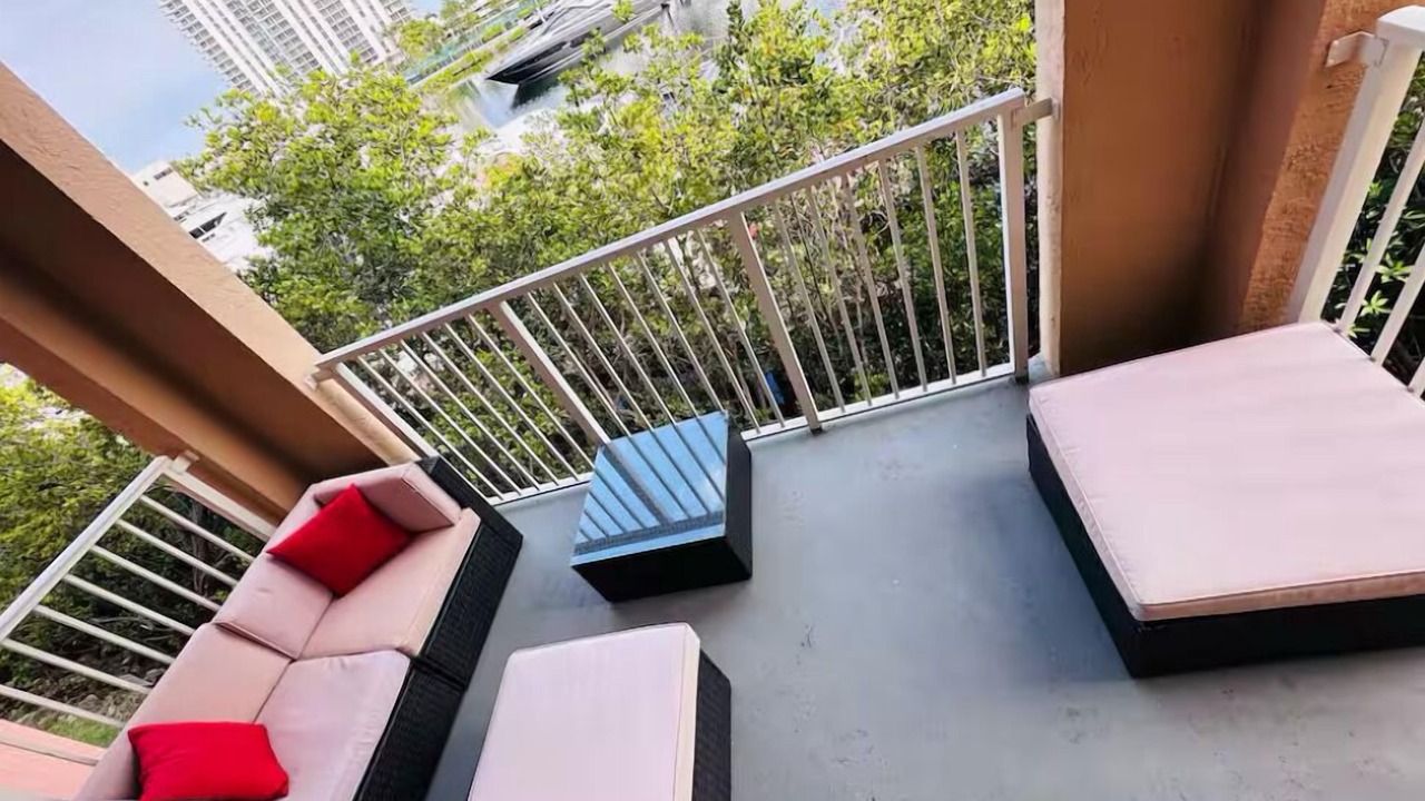 Photo of Outdoor in Aventura