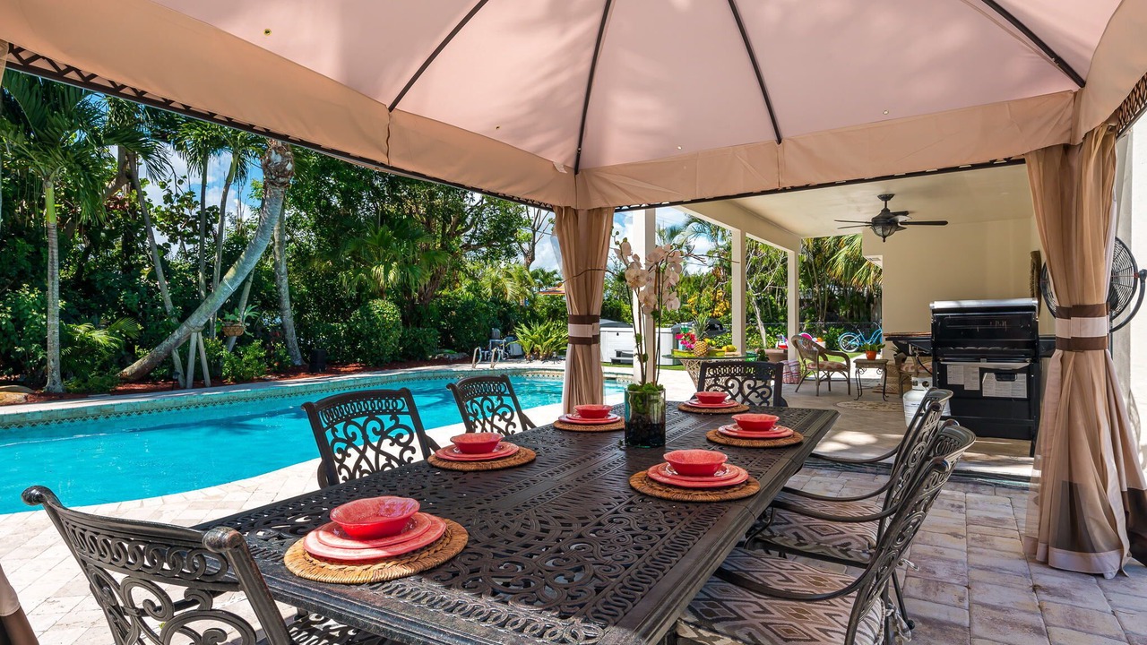 Photo of Outdoor in Lake Clarke Shores