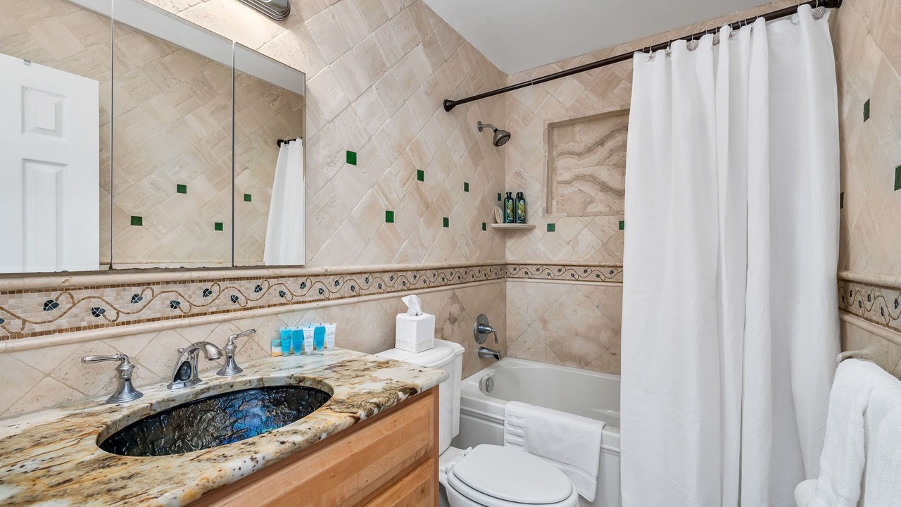 Photo of Bathroom in Lake Clarke Shores