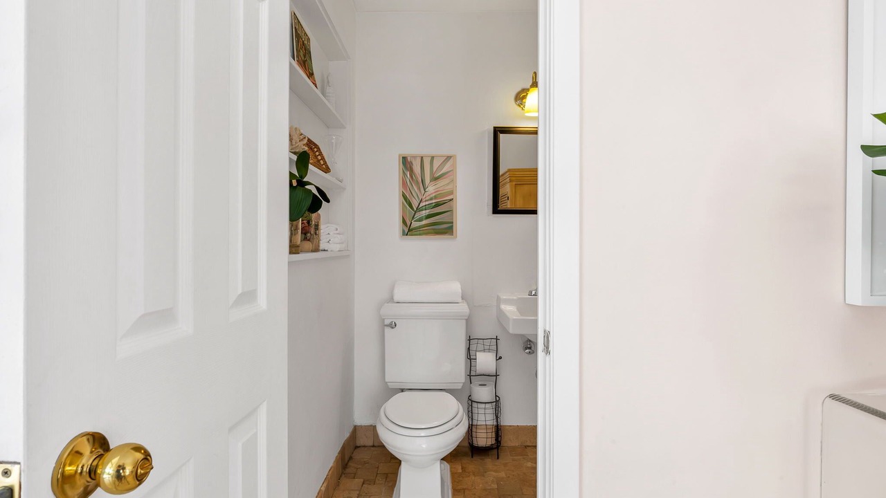 Photo of Bathroom in Lake Clarke Shores