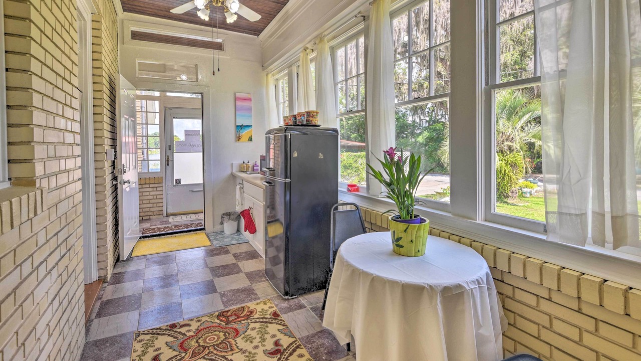 Photo of Kitchen in Crescent City