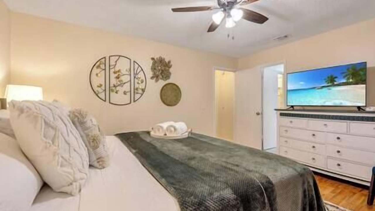 Photo of Bedroom in BallenIsles
