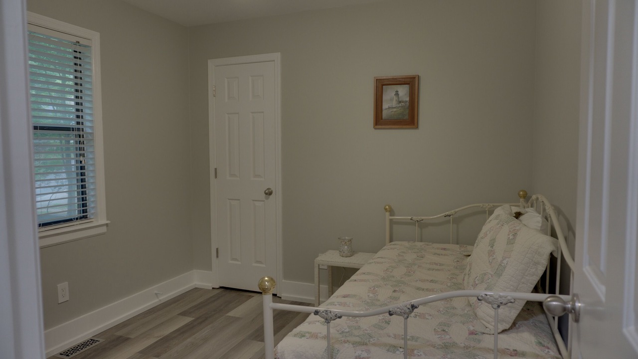 Photo of Bedroom in Tate