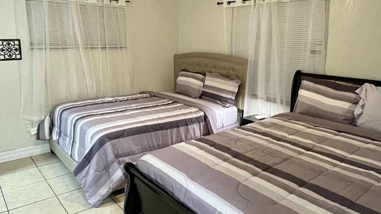 Photo of Bedroom in Oak Ridge
