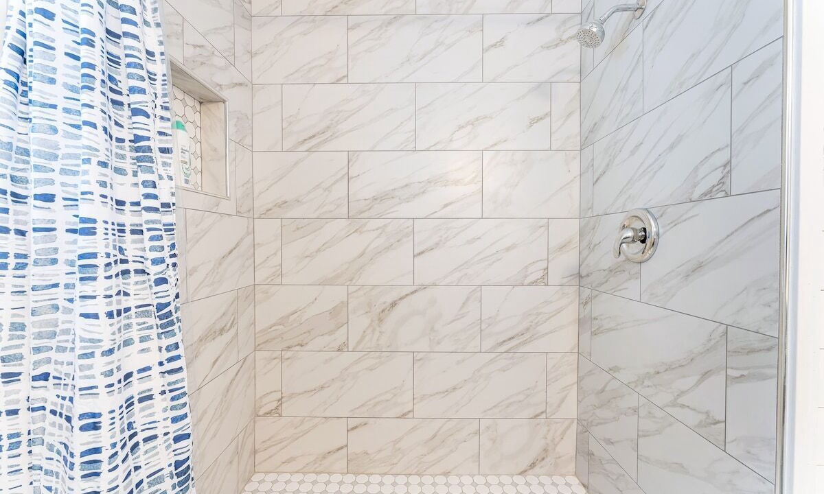 Photo of Bathroom in Laurel Park