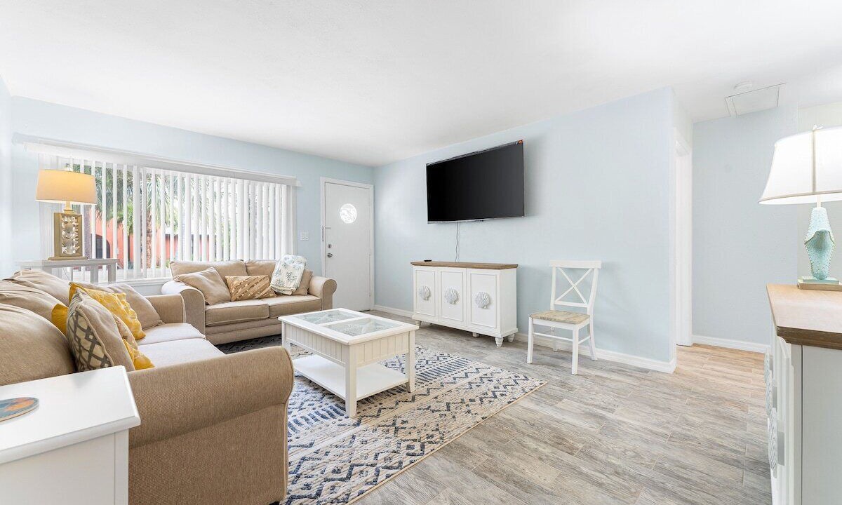 Photo of Livingroom in Laurel Park