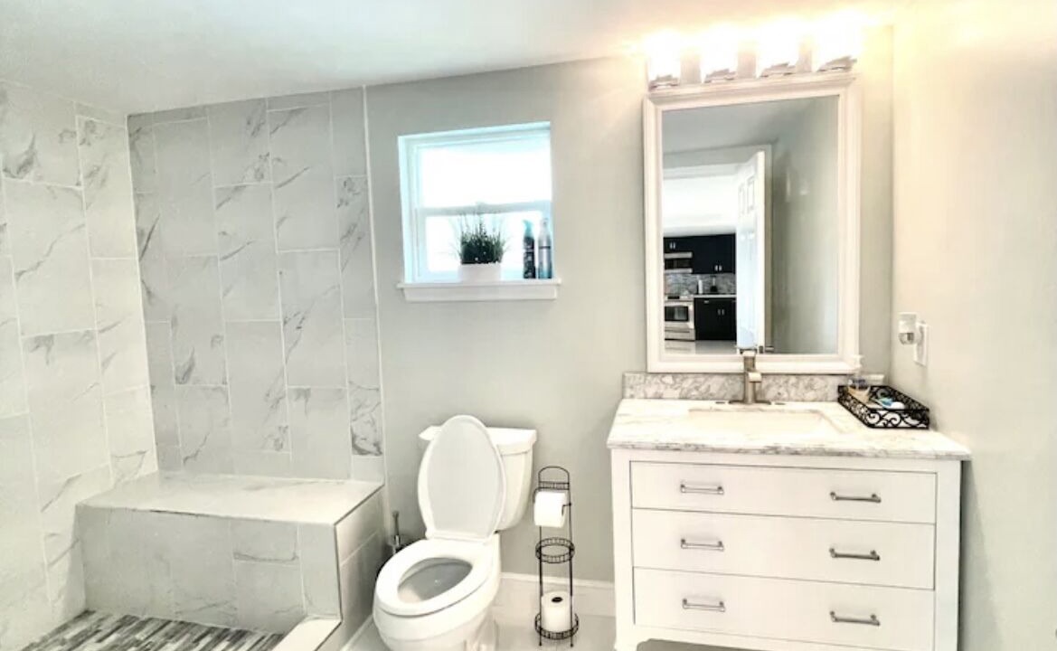 Photo of Bathroom in Land O' Lakes