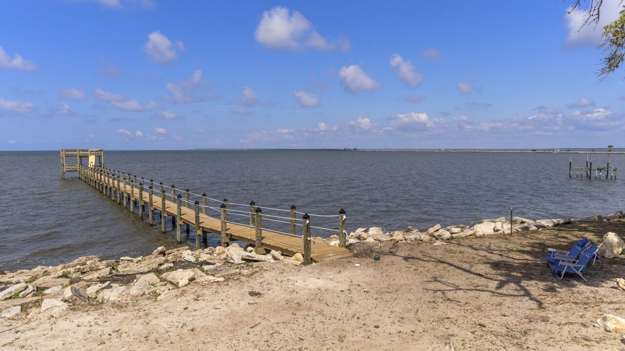 Photo of Others in Magnolia Bluffs