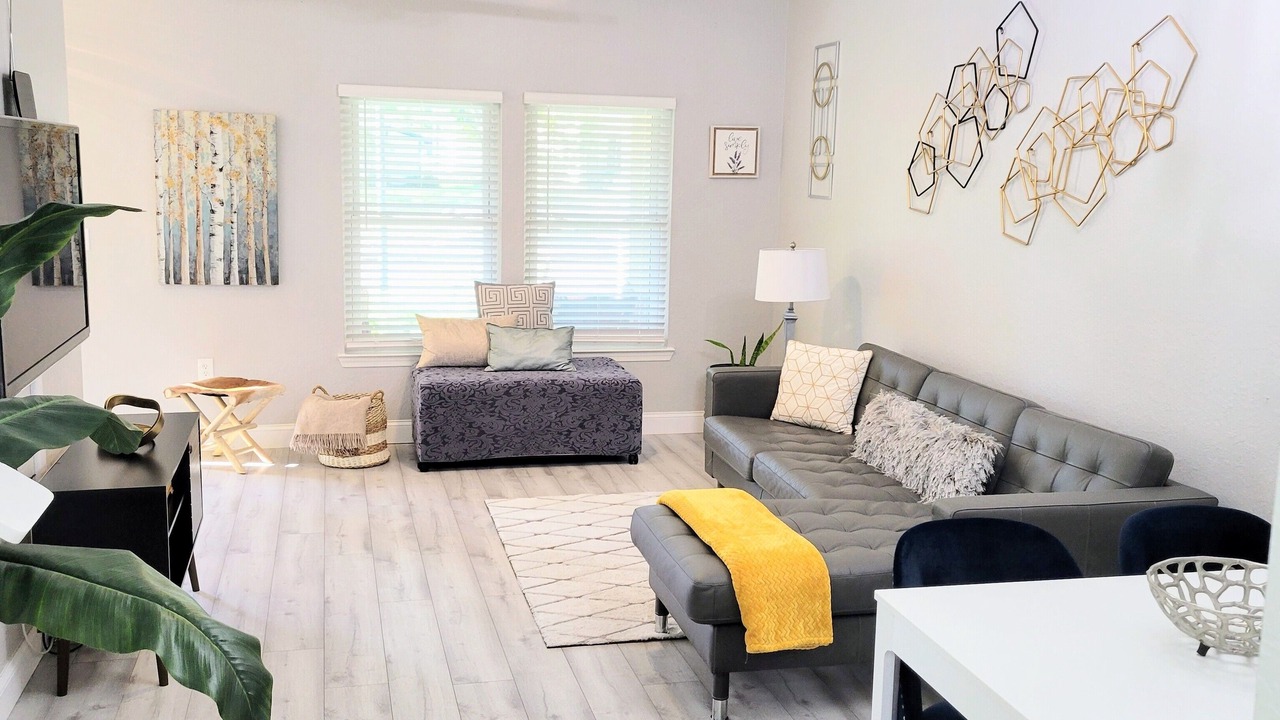 Photo of Livingroom in Old Seminole Heights