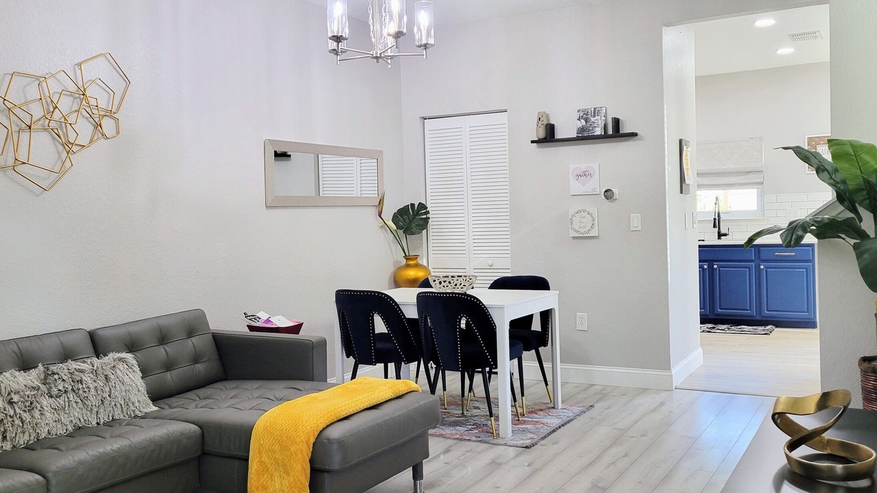Photo of Livingroom in Old Seminole Heights
