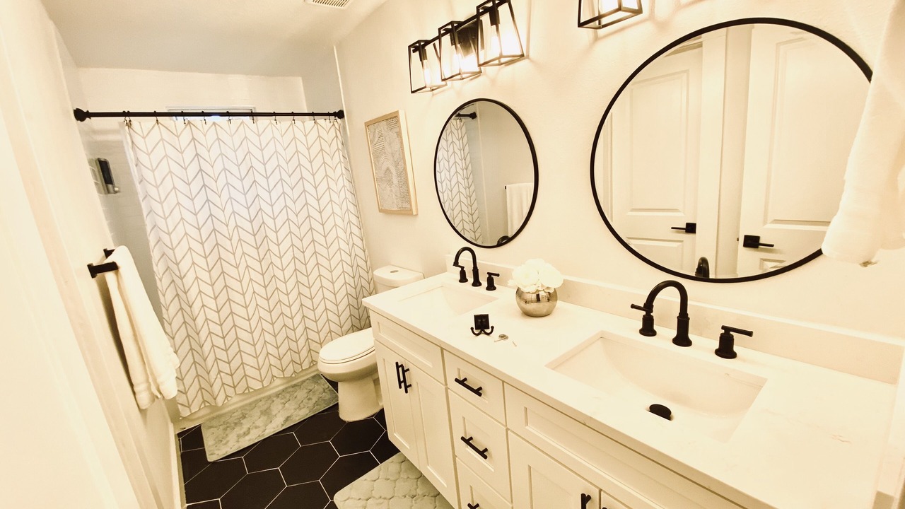Photo of Bathroom in Bearss Plaza