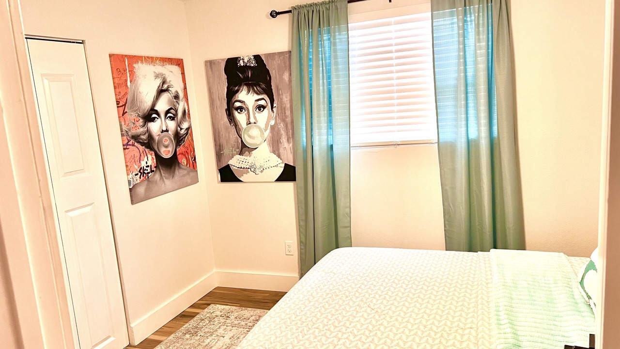 Photo of Bedroom in Bearss Plaza