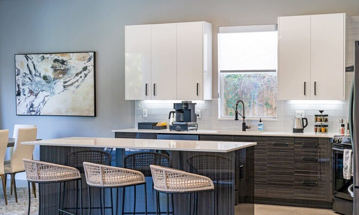 Photo of Kitchen in Poinsettia Heights