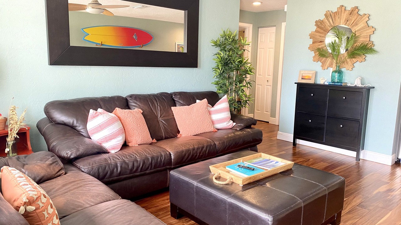 Photo of Livingroom in Wilbur-By-The-Sea