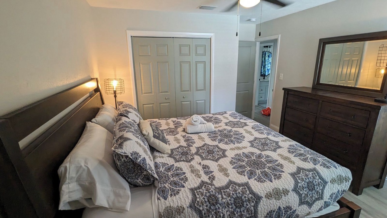 Photo of Bedroom in Temple Crest