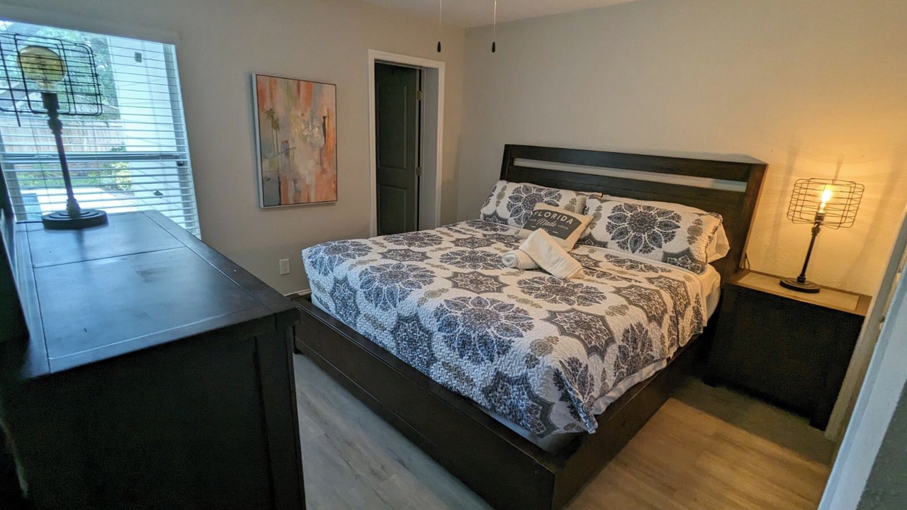 Photo of Bedroom in Temple Crest