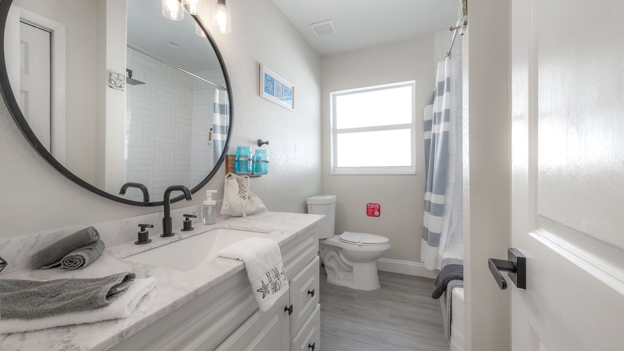 Photo of Bathroom in Temple Crest