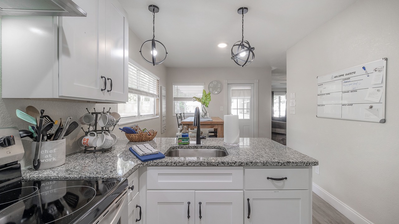 Photo of Kitchen in Temple Crest