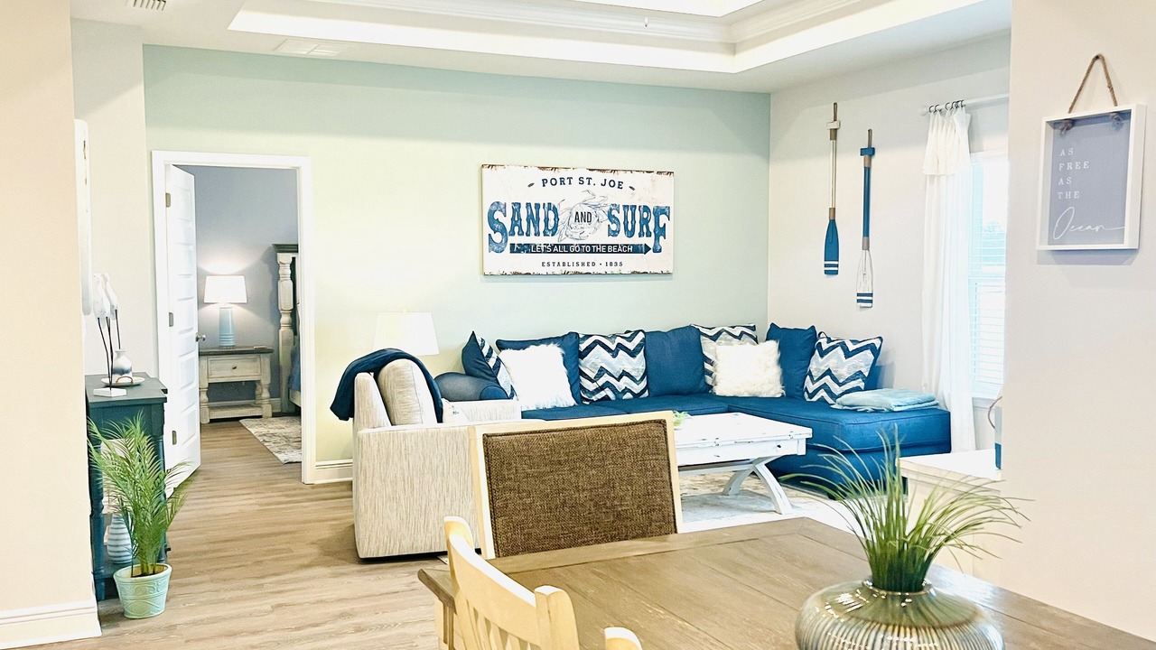 Photo of Livingroom in Port St. Joe