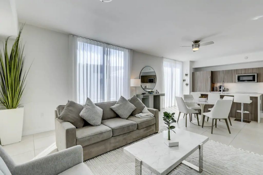 Photo of Livingroom in Survey Creek