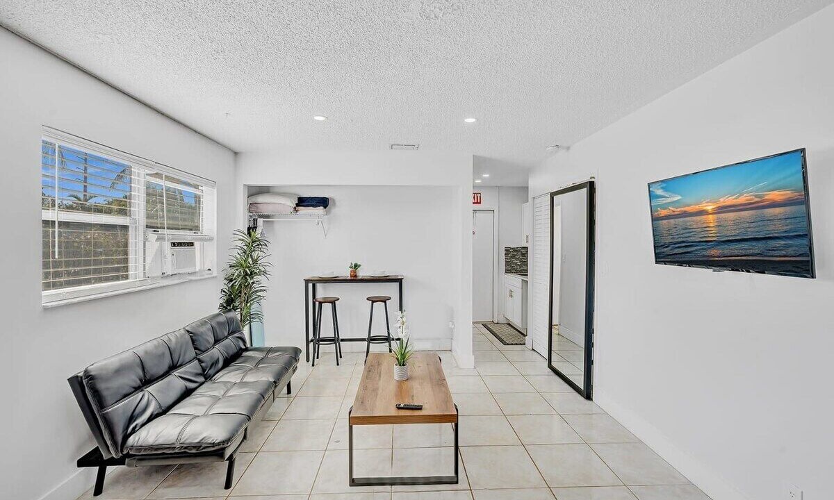 Photo of Livingroom in Royal Poinciana