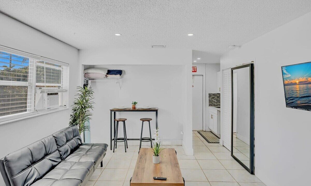 Photo of Livingroom in Royal Poinciana