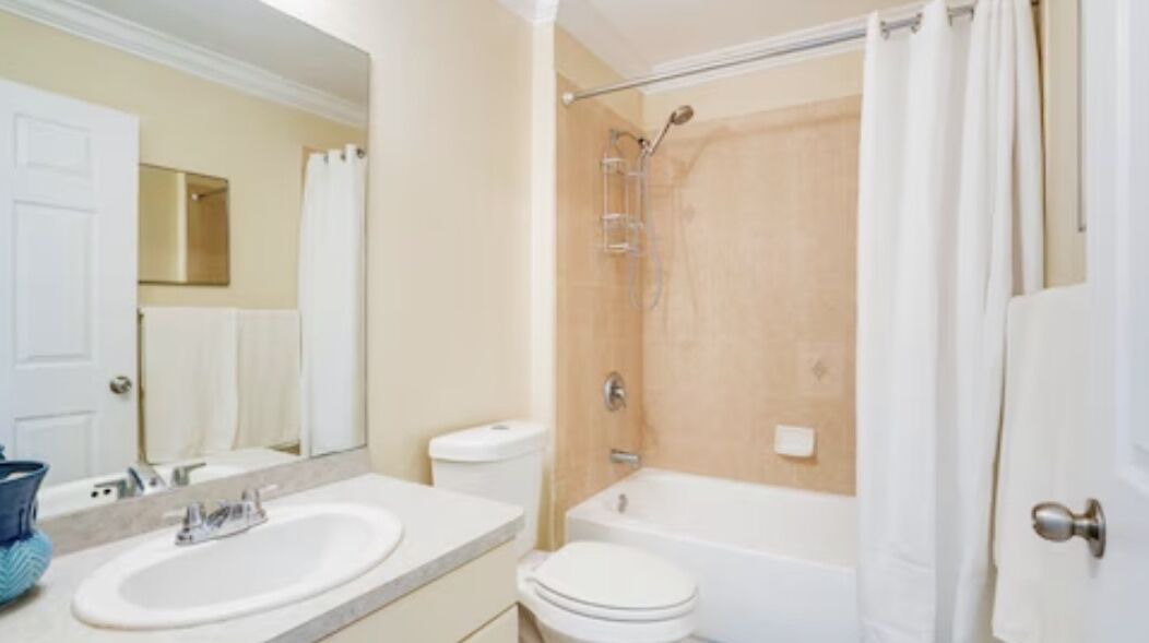 Photo of Bathroom in Lehigh Acres