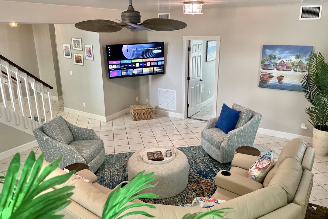 Photo of Bedroom in Bokeelia