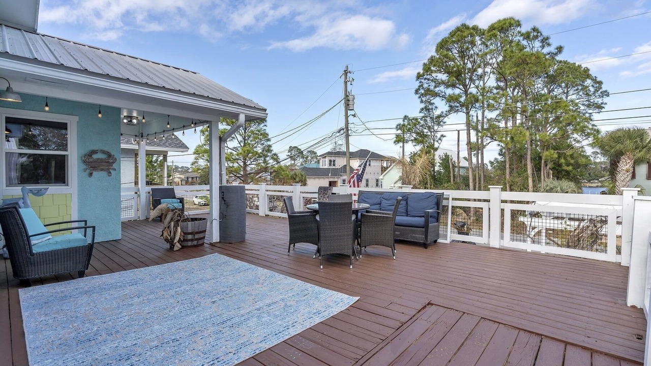 Photo of Patio Balcony in Holiday Beach