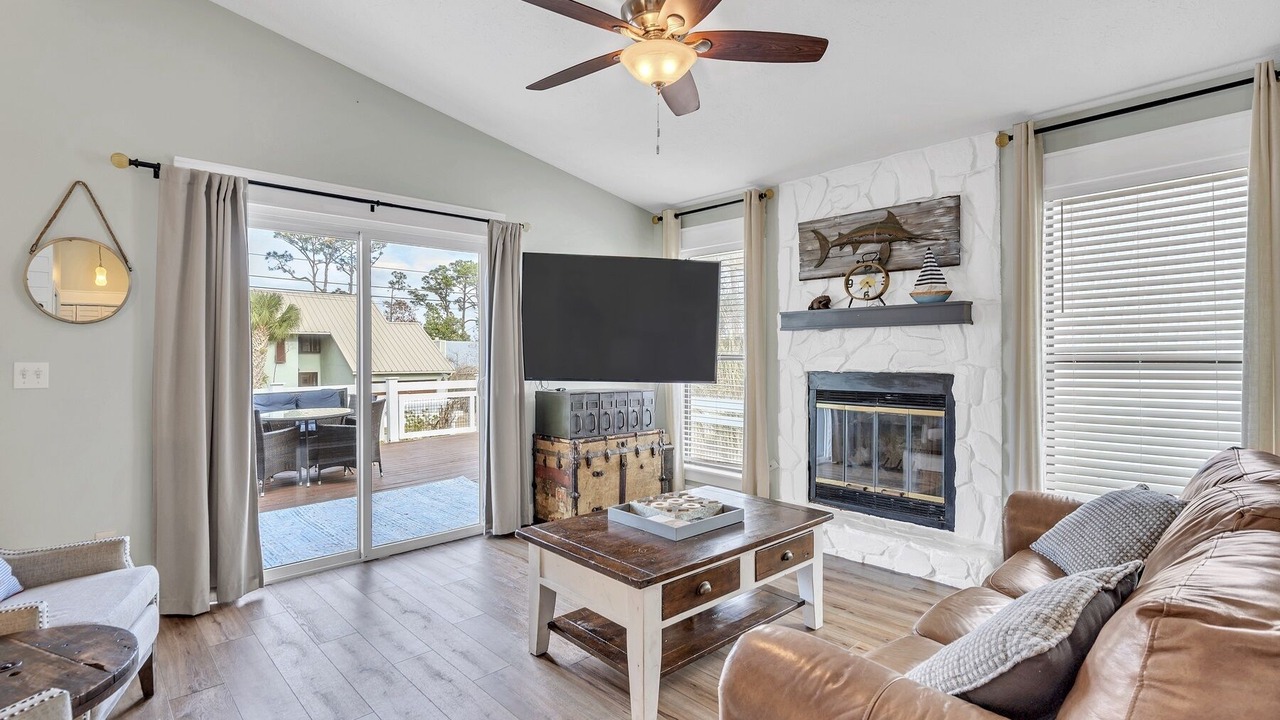 Photo of Livingroom in Holiday Beach