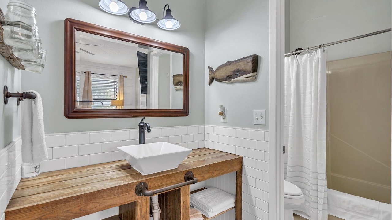 Photo of Bathroom in Holiday Beach