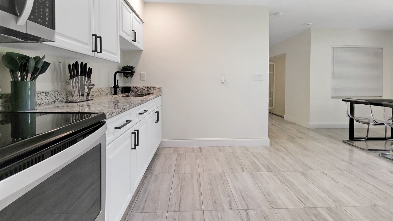 Photo of Kitchen in Bay Crest Park
