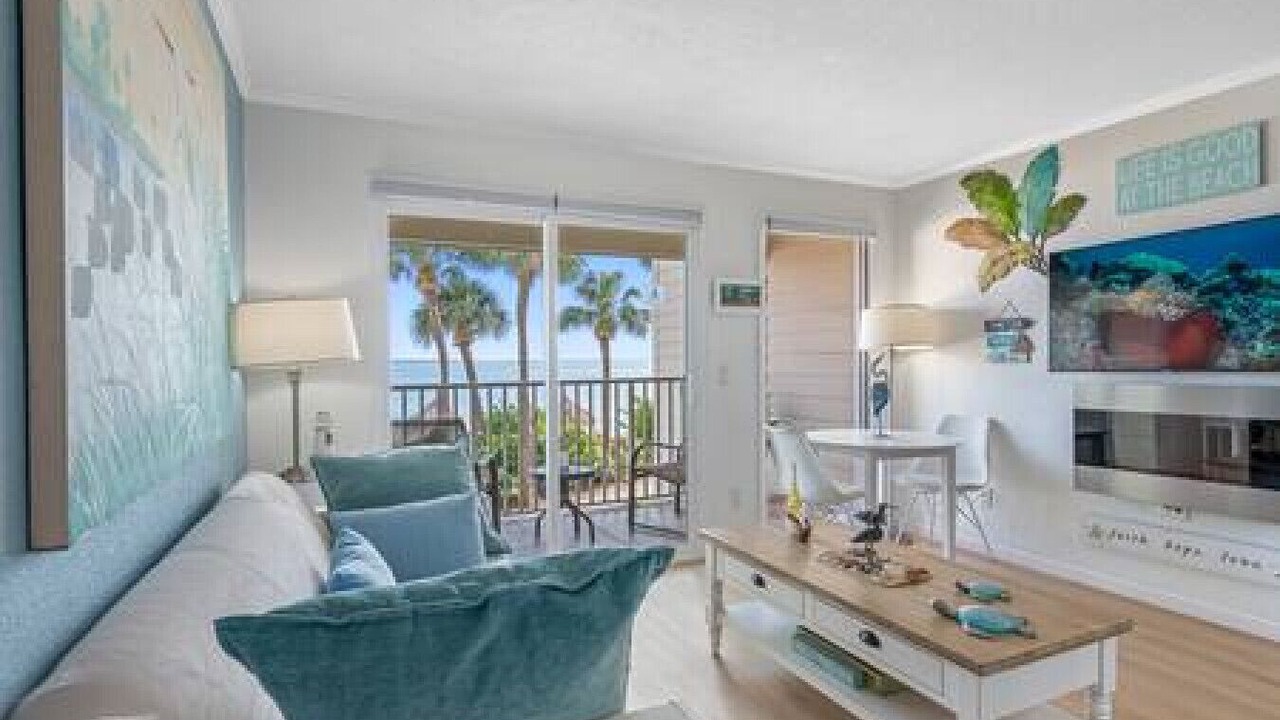 Photo of Livingroom in Rocky Point