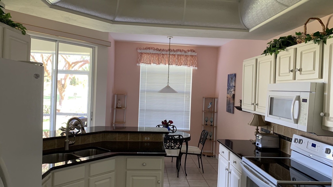 Photo of Kitchen in Iona