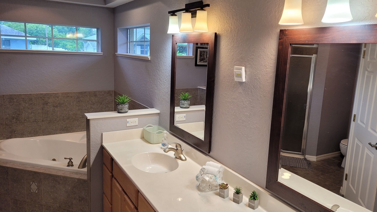 Photo of Bathroom in Sylvan Shores