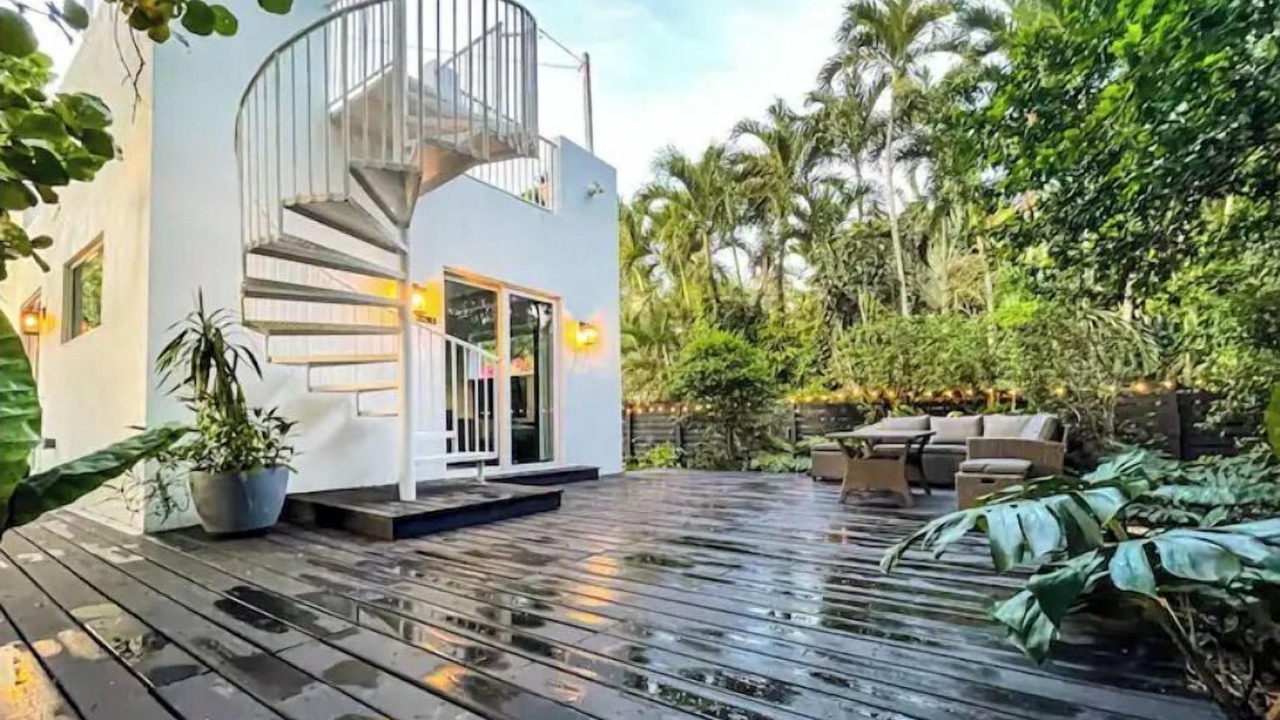 Photo of Patio Balcony in El Portal